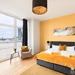 アパート Pineapple - Penthouse Am Zwinger - 162qm - 1x Free Parking ドレスデン